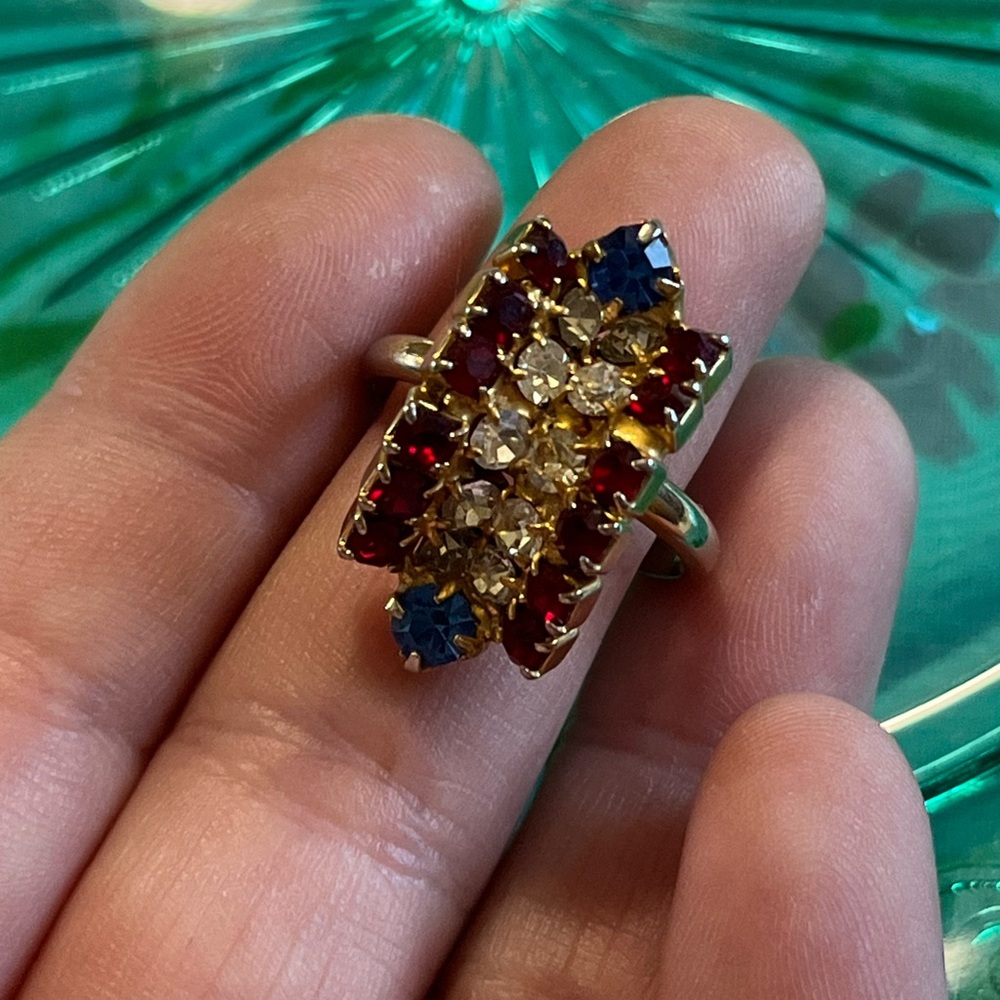 Vintage Patriotic Red White and Blue Rhinestone Gold Tone Metal Adjustable Ring